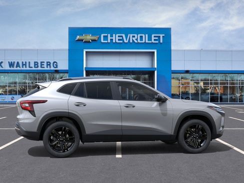 New 2026 Chevrolet Trax ACTIV w/ Sunroof Package image 29