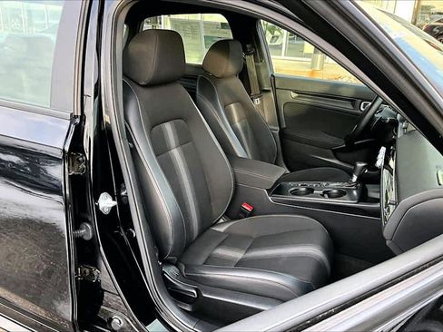 Used 2023 Honda Civic Sport image 32