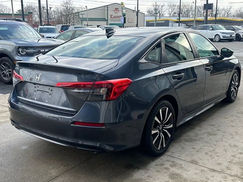 Used 2022 Honda Civic EX image 7