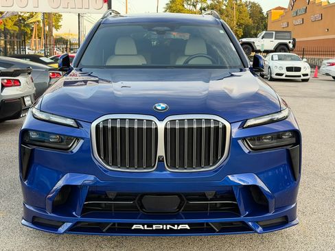 Used 2024 BMW ALPINA XB7 AWD/4WD image 2