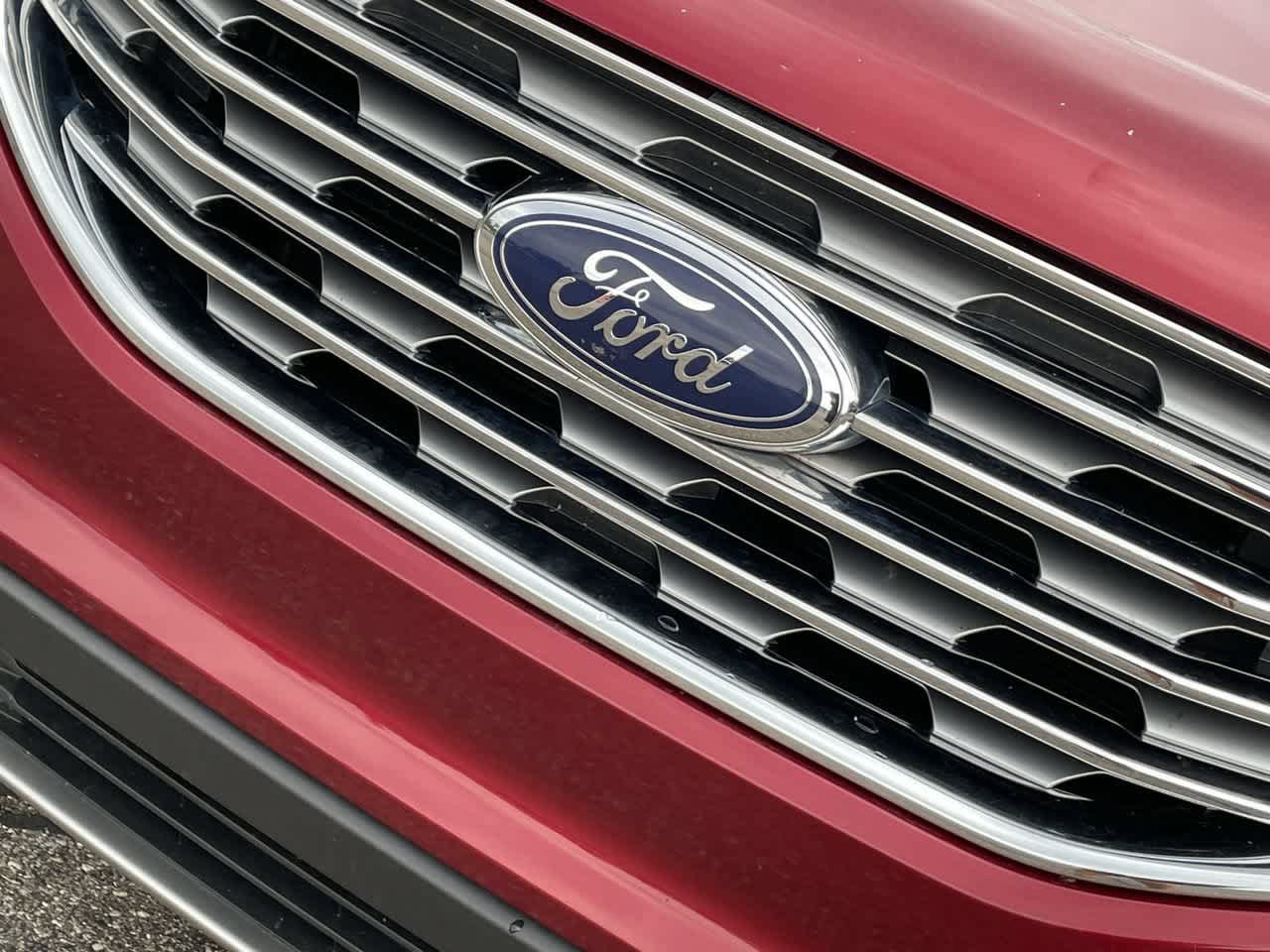 Used 2019 Ford Edge SEL w/ Equipment Group 201A AWD/4WD image 32