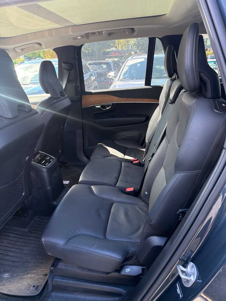 Certified 2025 Volvo XC90 T8 Plus w/ Protection Package Premier AWD/4WD image 9