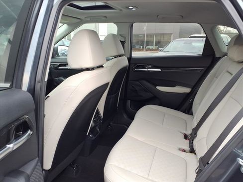 Used 2021 Kia Seltos EX image 15