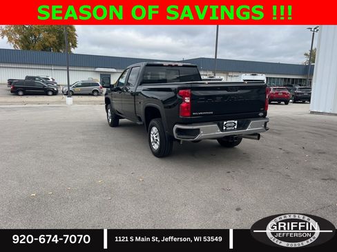 Used 2025 Chevrolet Silverado 2500 LT w/ Safety Package image 15