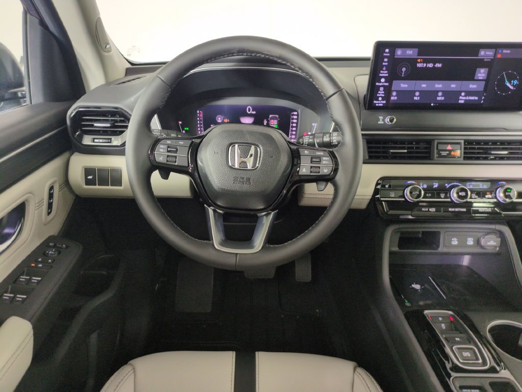 New 2026 Honda Pilot Touring image 15