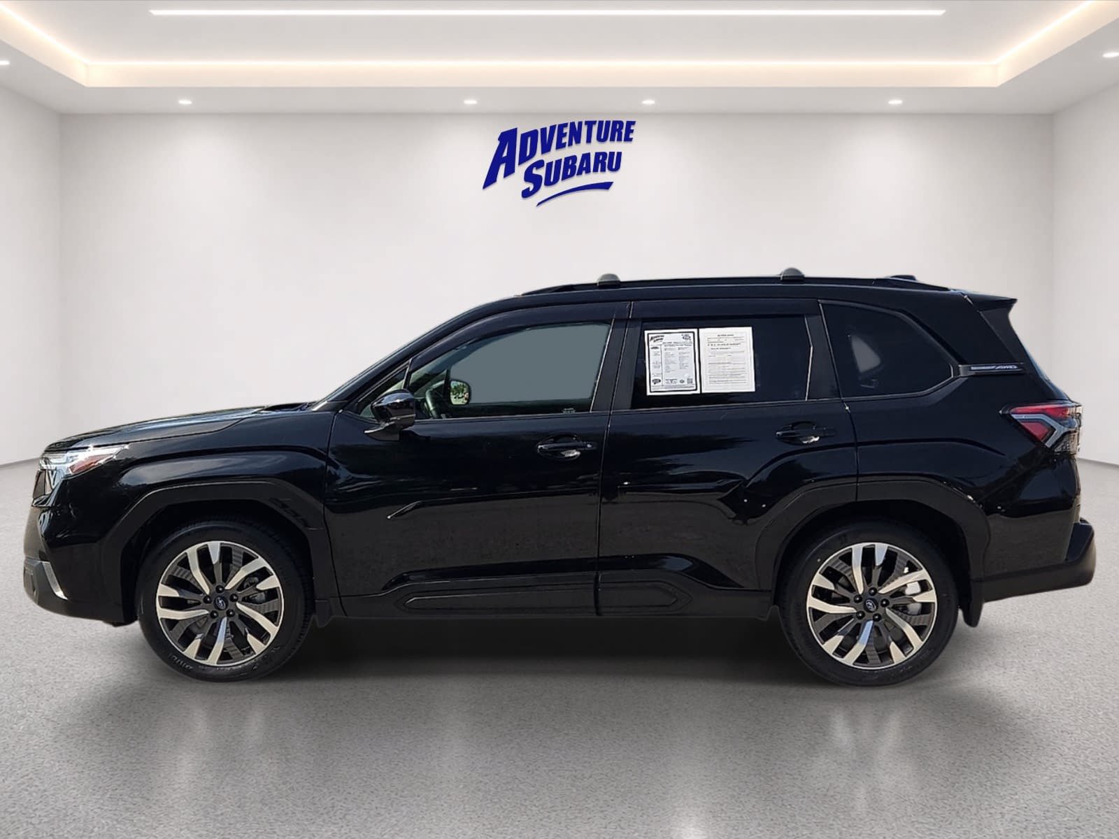 Certified 2025 Subaru Forester Touring w/ Popular Package - Touring AWD/4WD image 4