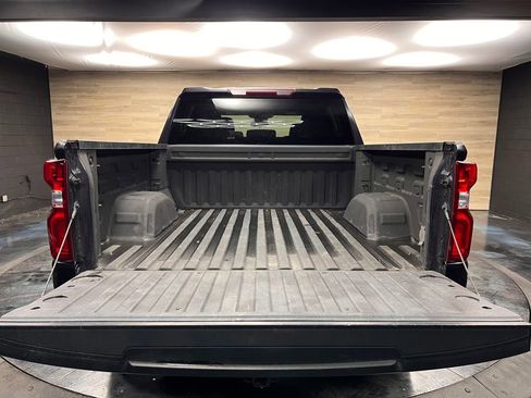 Used 2023 Chevrolet Silverado 1500 RST w/ Z71 Off-Road Package AWD/4WD image 24