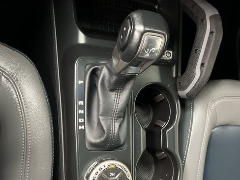 Certified 2024 Ford Bronco Outer Banks image 24