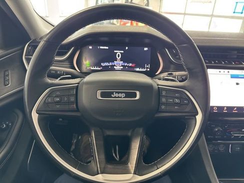 Used 2021 Jeep Grand Cherokee L Limited image 43