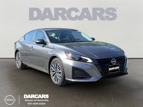 Used 2026 Nissan Altima 2.5 SV FWD image 1