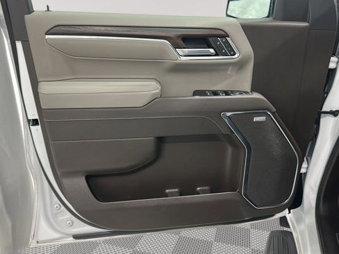 Used 2024 GMC Sierra 1500 SLT w/ SLT Premium Package image 22