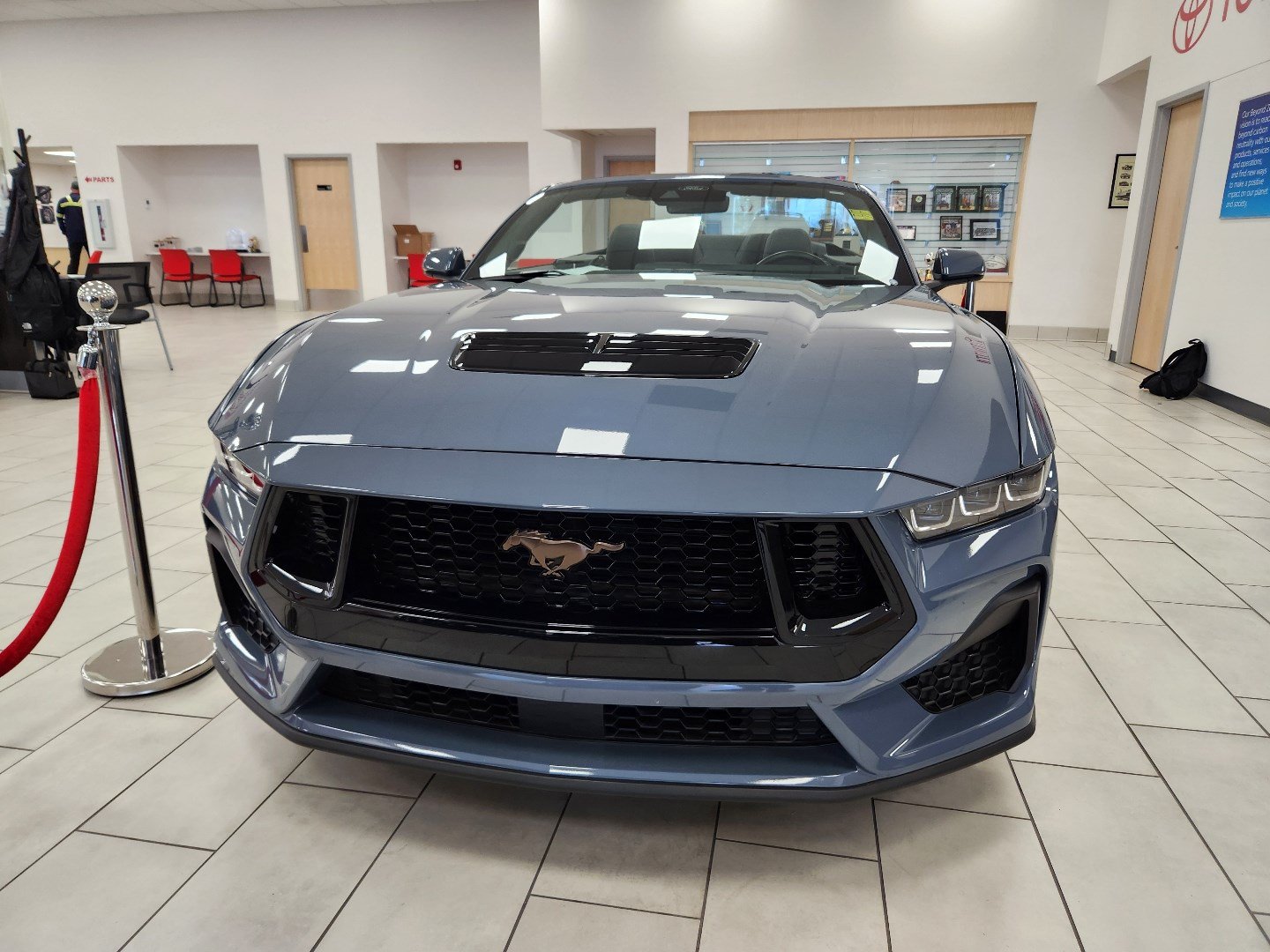 Used 2024 Ford Mustang GT Premium RWD image 4