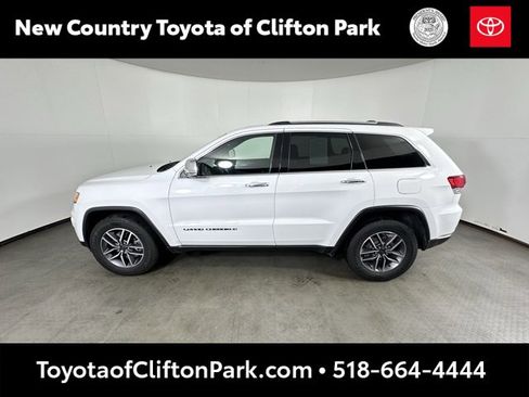 Used 2021 Jeep Grand Cherokee Limited w/ Trailer Tow Group IV image 6