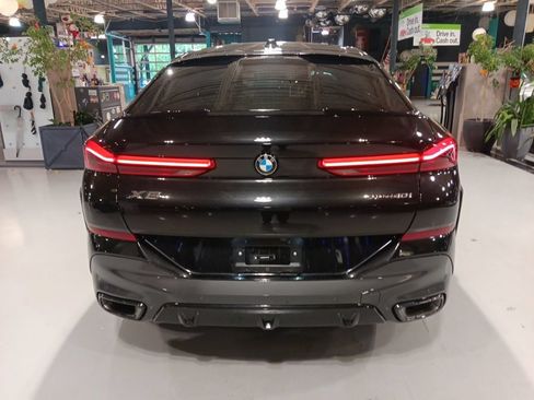 Used 2026 BMW X6 xDrive40i AWD/4WD image 9