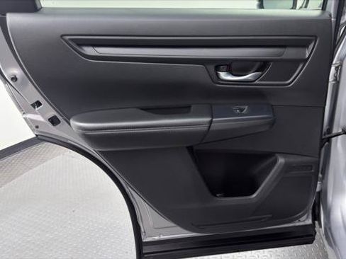 Used 2023 Honda CR-V EX image 16
