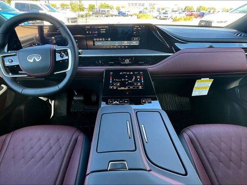 New 2026 INFINITI QX80 Autograph w/ Premium Cargo Package image 18