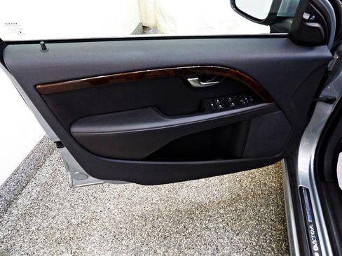 Used 2014 Volvo S80 3.2 w/ Technology Package FWD image 7
