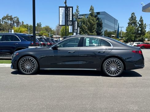 Used 2025 Mercedes-Benz E 350 Sedan image 6