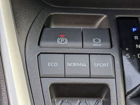 Used 2023 Toyota RAV4 LE image 16