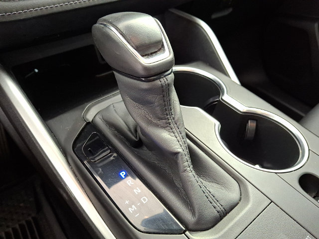 Certified 2020 Toyota Highlander XLE FWD image 17