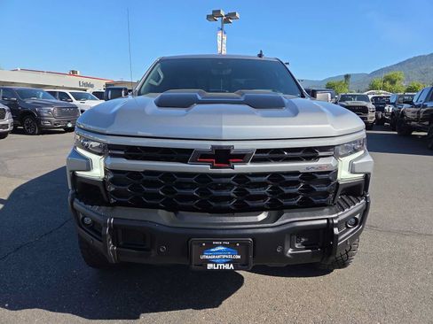 Used 2024 Chevrolet Silverado 1500 ZR2 w/ ZR2 Bison Edition AWD/4WD image 14