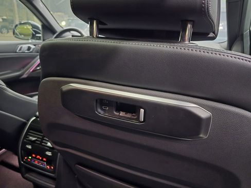 Used 2025 BMW X6 xDrive40i image 35