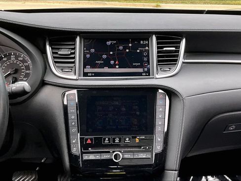 Certified 2023 INFINITI QX55 Essential AWD/4WD image 19
