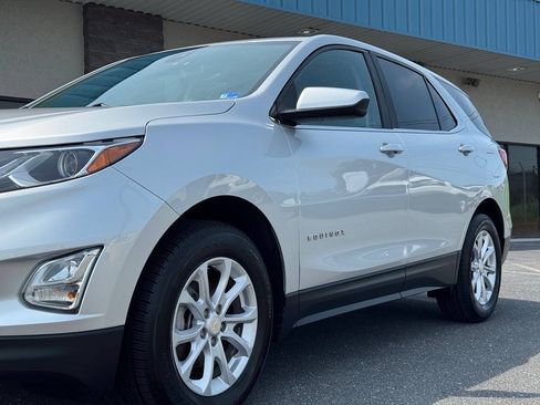 Used 2021 Chevrolet Equinox LT w/ Driver Convenience Package AWD/4WD image 46