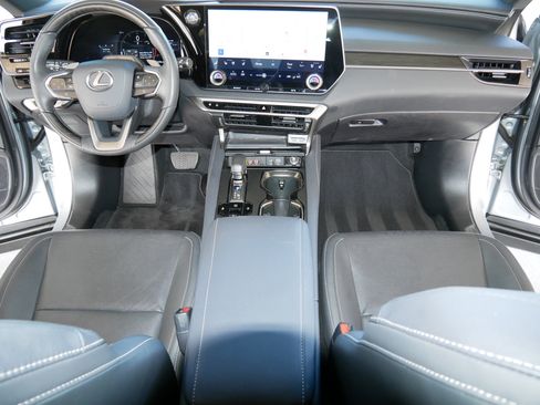 Certified 2025 Lexus RX 350 Premium Plus image 26