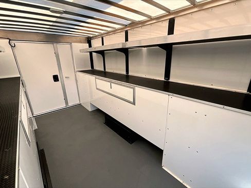 New 2026 Ford E-450 and Econoline 450 Super Duty w/ Power Equipment Group image 9