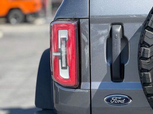 Used 2023 Ford Bronco Badlands image 8