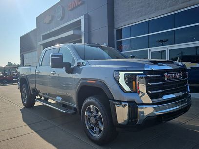 New 2025 GMC Sierra 2500 SLT w/ SLT Premium Package