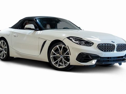 Used 2019 BMW Z4 sDrive30i image 3