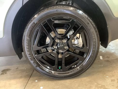 Certified 2025 Kia Telluride EX X-Line AWD/4WD image 25