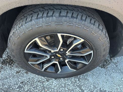 Used 2021 Chevrolet TrailBlazer ACTIV w/ Technology Package image 9