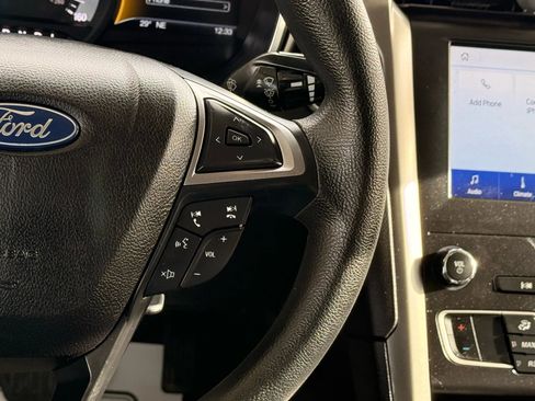 Used 2020 Ford Fusion SE image 33