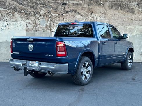 Used 2019 RAM 1500 Laramie AWD/4WD image 5