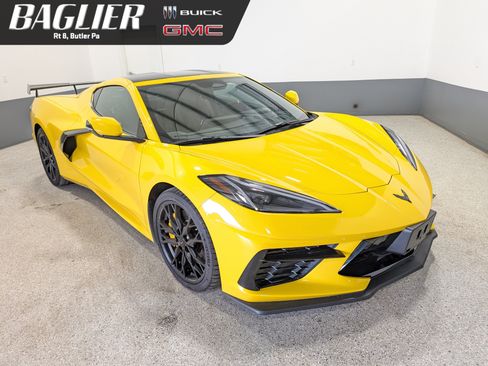 Used 2026 Chevrolet Corvette Stingray Premium Cpe w/ Z51 Performance Package RWD image 1