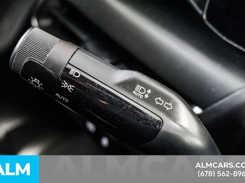 Used 2025 Kia K4 LXS image 28