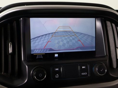 Used 2019 Chevrolet Colorado LT w/ LT Convenience Package image 6