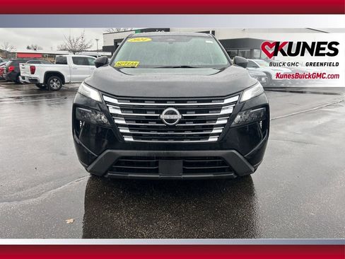 Used 2024 Nissan Rogue S image 14