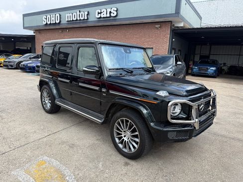 Used 2021 Mercedes-Benz G 550 image 3