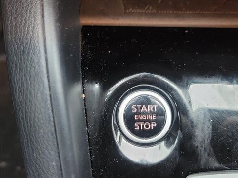 Certified 2025 Nissan Versa SV w/ Trunk Package image 23