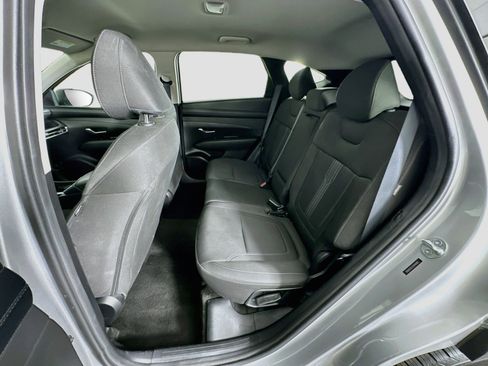 Used 2025 Hyundai Tucson SEL FWD image 28
