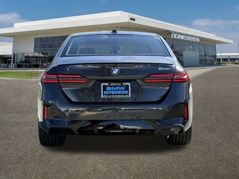 New 2026 BMW 530i w/ M Sport Package image 9