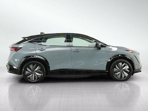 Used 2023 Nissan Ariya AWD/4WD image 7