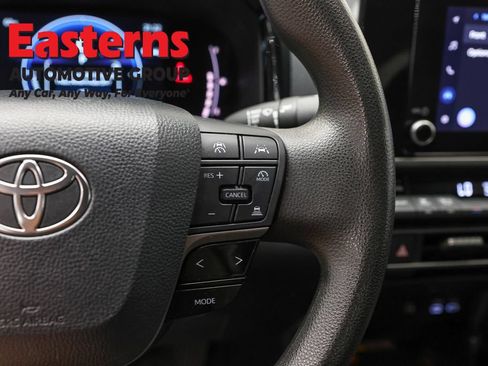 Used 2025 Toyota Camry LE FWD image 15