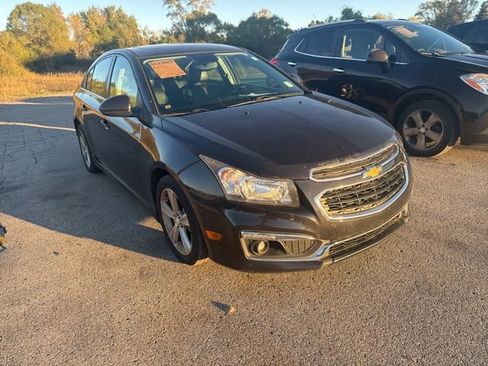 Used 2015 Chevrolet Cruze LT w/ Sun, Sound and Sport Package image 7