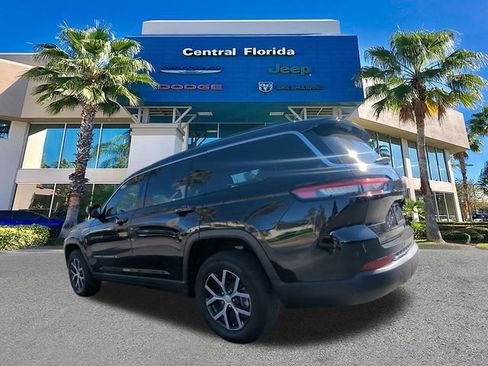 Certified 2024 Jeep Grand Cherokee L Limited image 7