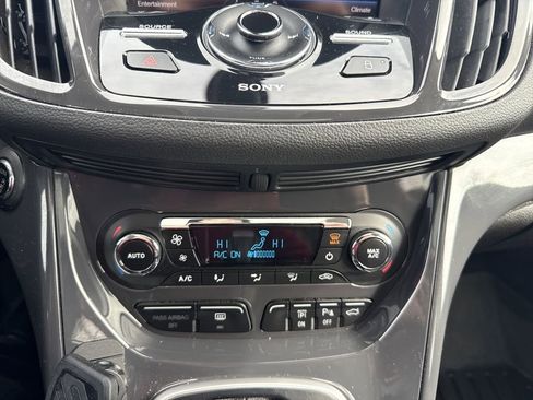 Used 2013 Ford Escape Titanium w/ Parking Technology Pkg image 24